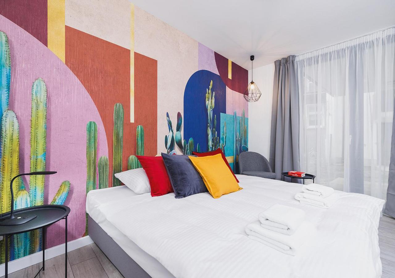 Wow! Aparthotel By Krakowmyplace מראה חיצוני תמונה