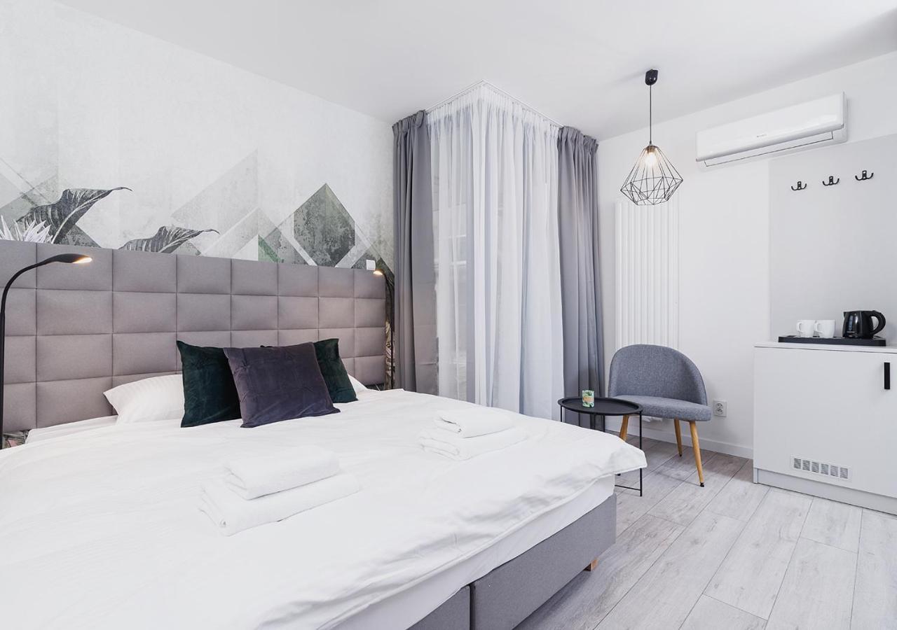 Wow! Aparthotel By Krakowmyplace מראה חיצוני תמונה