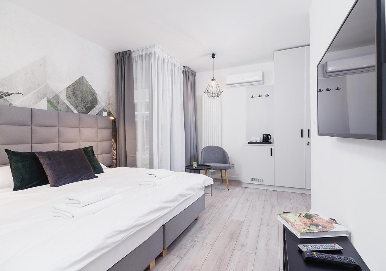 Wow! Aparthotel By Krakowmyplace מראה חיצוני תמונה