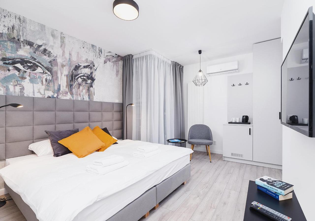 Wow! Aparthotel By Krakowmyplace מראה חיצוני תמונה