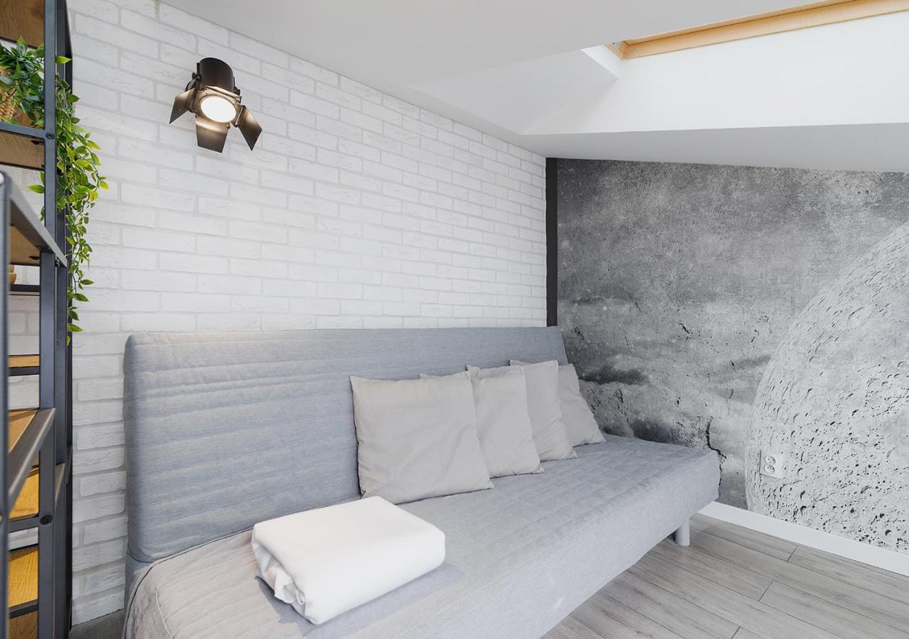 Wow! Aparthotel By Krakowmyplace מראה חיצוני תמונה