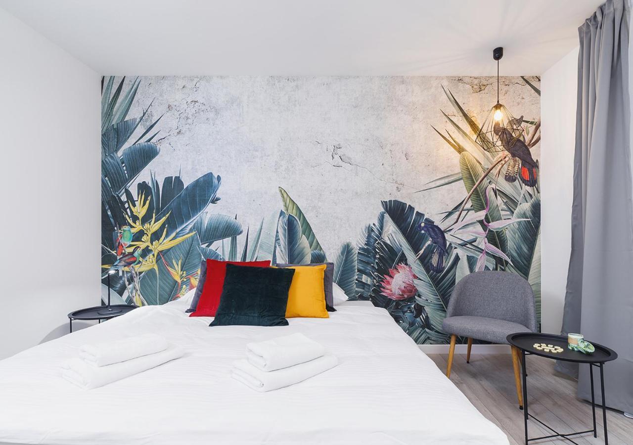 Wow! Aparthotel By Krakowmyplace מראה חיצוני תמונה