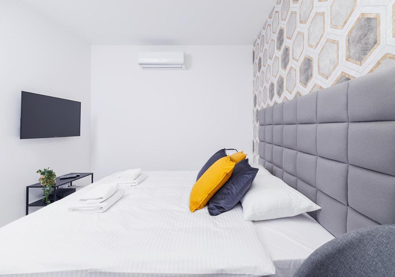 Wow! Aparthotel By Krakowmyplace מראה חיצוני תמונה