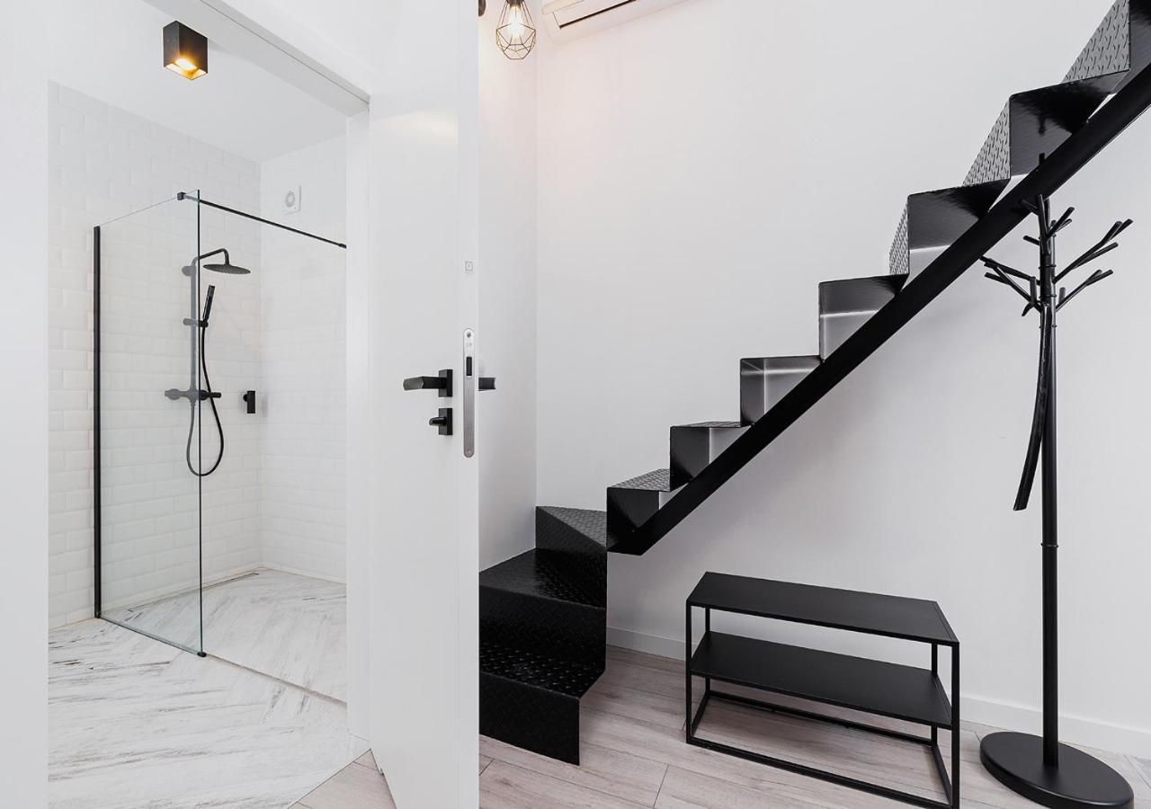 Wow! Aparthotel By Krakowmyplace מראה חיצוני תמונה